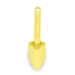 Photo of the Scrunch plastic spade in lemon yellow. This spade is simple in design with a chunky handle to make it easy for children to hold.