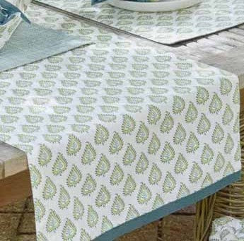 Les Indiennes Table Runner